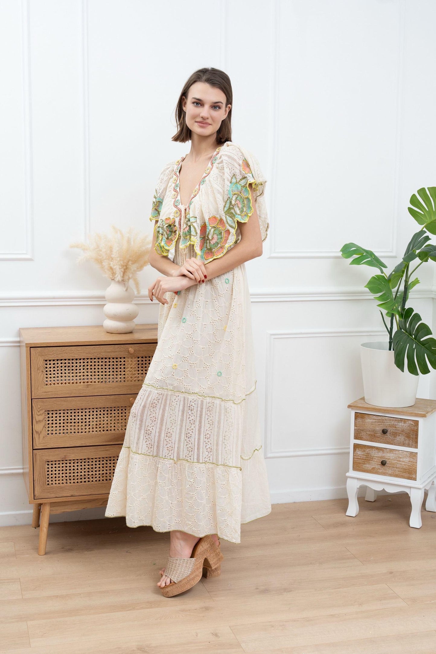 Embroidery Dress GD