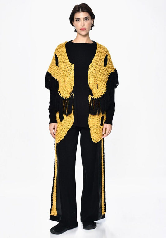 Pullover Black Mustard Crochet