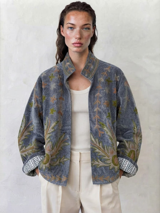 Jacket embroidered light