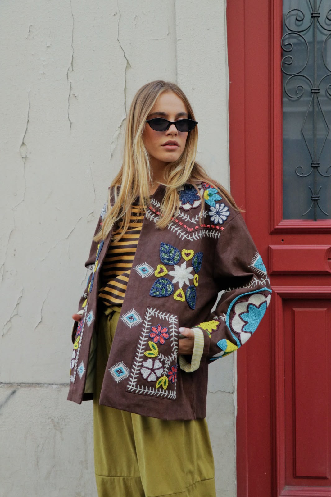 Jacket embroidery brown limited