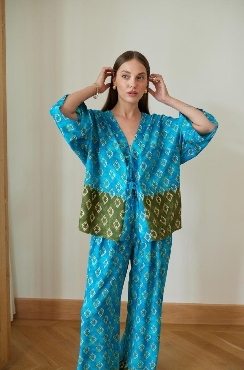 Set Turqouise Pattern