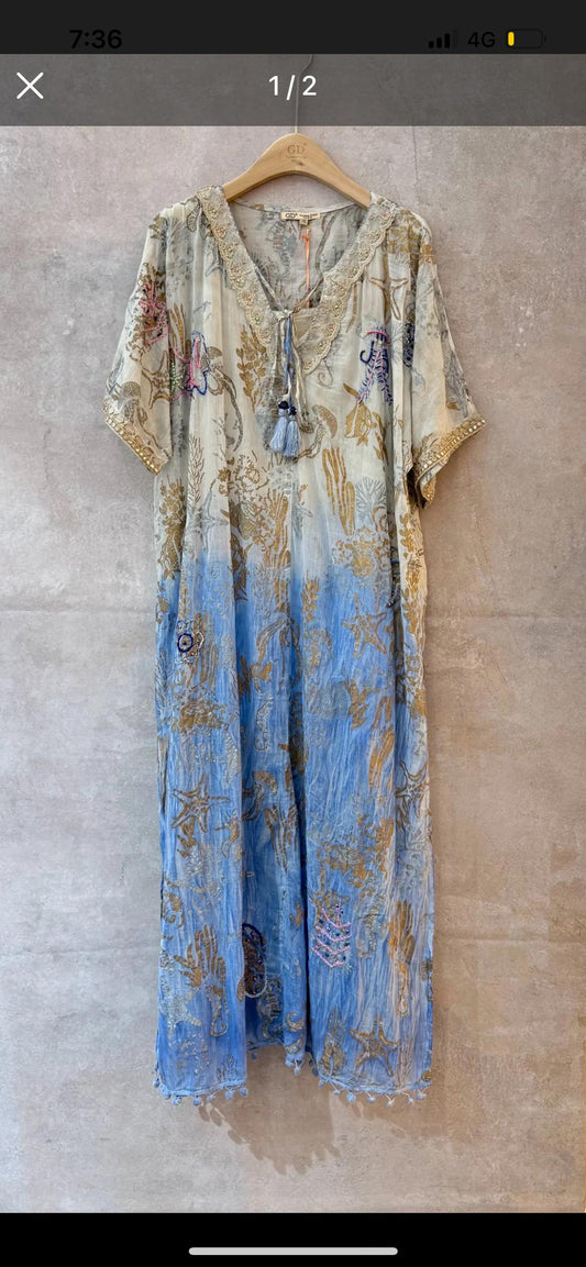 Blue Biege Robe G&D