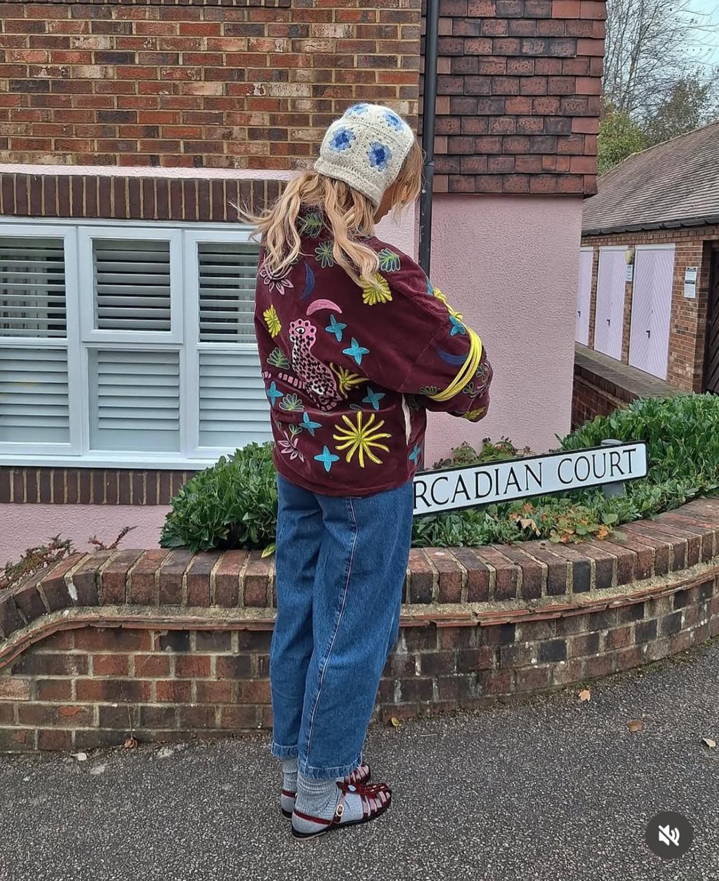 Jacket Embroidered Burgundy